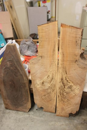 Notice the Walnut grain.